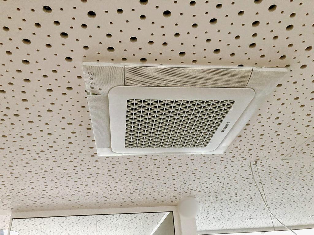 71AC6158-DF02-470F-8F75-02383F4C8C34