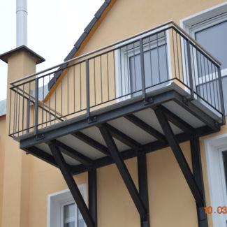 Balkonanlage Rauenthal pulverbeschichtet_06 