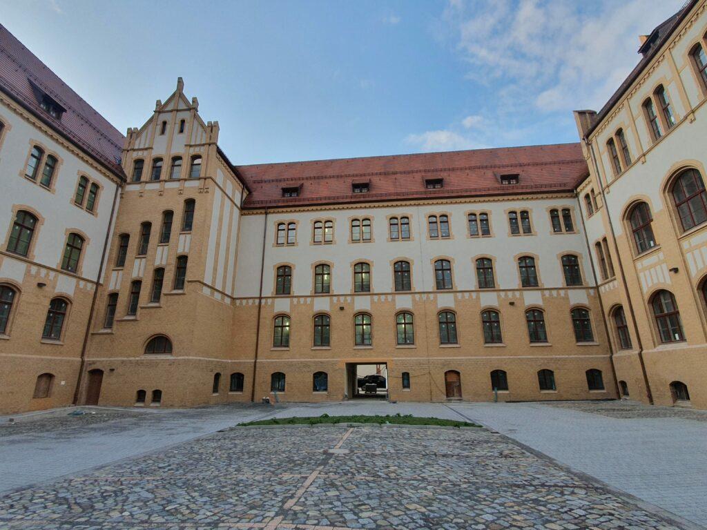 Landgericht Magdeburg Baudenkmal fertig