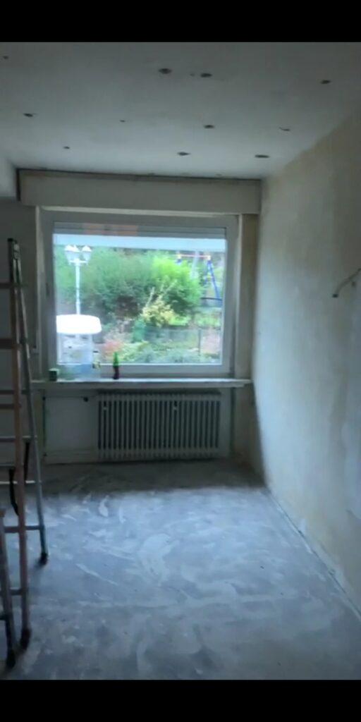Fensterdurchbruch innen vorher
