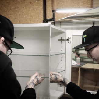 68021E00-9FFF-4131-9623-7DE69CE20DC7 