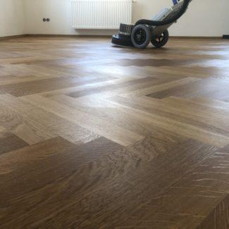 79231B5D-18CA-45F8-8EBC-DA8B2ADF74A9